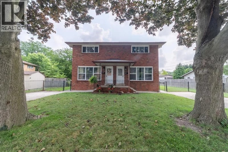 824-826 SMEETON, Windsor, Ontario, N8S3X5, Windsor, Ontario — photo 1 of 5