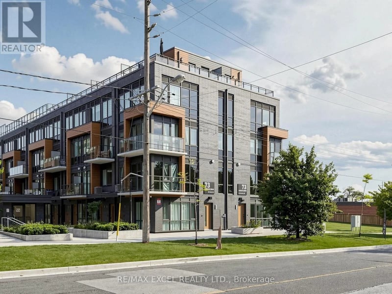 #25 73 Curlew Drive, Toronto (Parkwoods-Donalda), Ontario, M3A0B1, Toronto (Parkwoods-Donalda), Ontario — photo 1 of 5