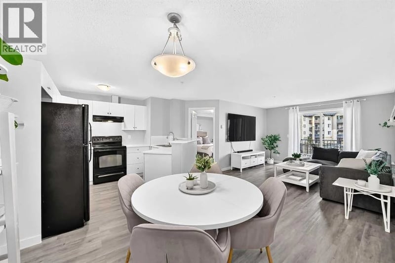 304 Mackenzie Way Southwest, Airdrie, Alberta, T4B3H7, Airdrie, Alberta — photo 1 of 5