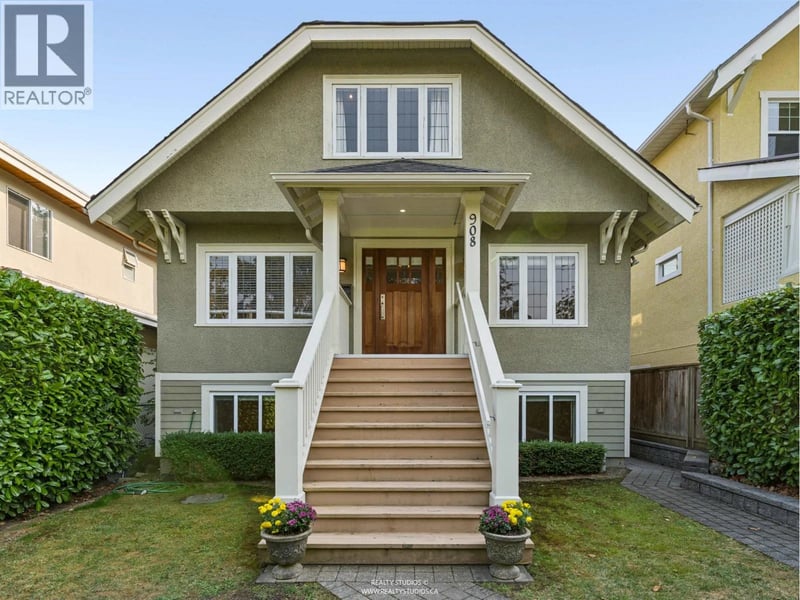 908 21ST Avenue, Vancouver, British Columbia, V5Z1Z1, Vancouver, British Columbia — photo 1 of 5