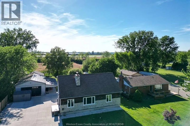2040 FRONT Road North, Amherstburg, Ontario, N9V3R3, Amherstburg, Ontario — photo 1 of 5