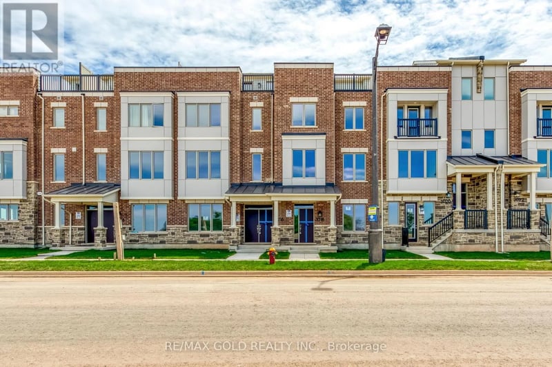 3018 John McKay Boulevard South, Oakville (JM Joshua Meadows), Ontario, L6H3Z9, Oakville (JM Joshua Meadows), Ontario — photo 1 of 5