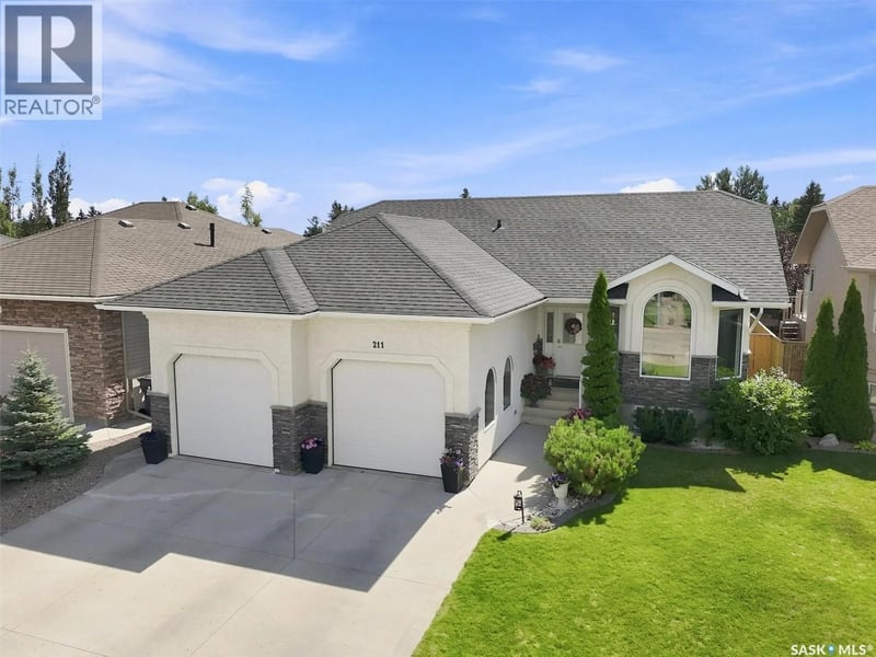 211 Crenshaw WAY, Warman, Saskatchewan, S0K4S1, Warman, Saskatchewan — photo 1 of 5