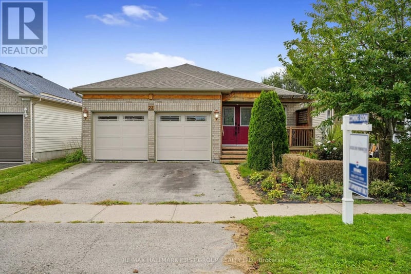 23 Huffman Avenue, Port Hope, Ontario, L1A4K1, Port Hope, Ontario — photo 1 of 5