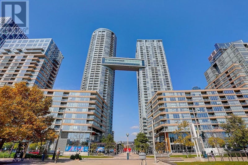 #1206 15 Iceboat Terrace, Toronto (Waterfront Communities), Ontario, M5V4A5, Toronto (Waterfront Communities), Ontario — photo 1 of 5