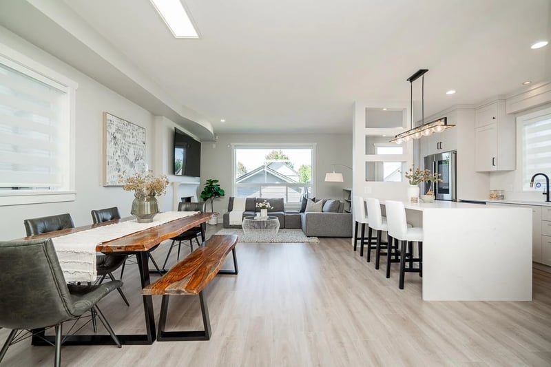 21149 79A Avenue, Langley, British Columbia, V2Y0H3, Langley, British Columbia — photo 1 of 5