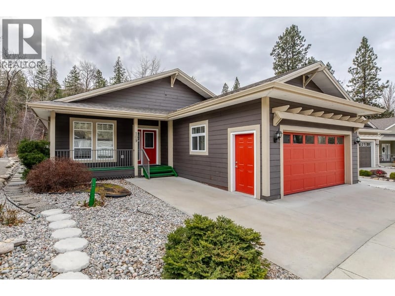 #109 1675 PENTICTON Avenue, Penticton, British Columbia, V2A9E2, Penticton, British Columbia — photo 1 of 5