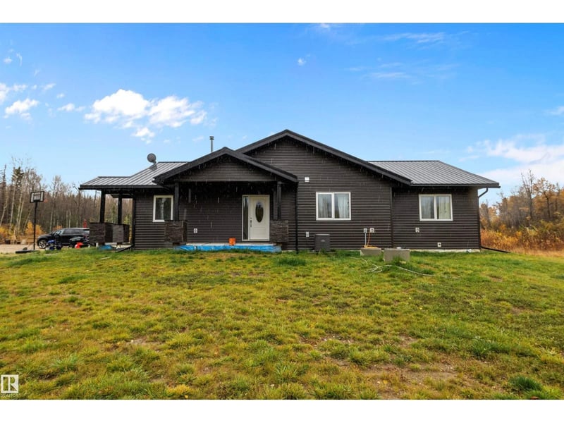 4129 TWP ROAD 540, Rural Lac Ste. Anne County, Alberta, T0E0A1, Rural Lac Ste. Anne County, Alberta — photo 1 of 5