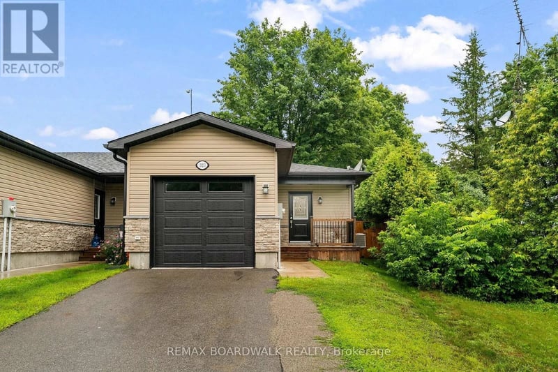 #D 32 David Street, Edwardsburgh/Cardinal, Ontario, K0E1X0, Edwardsburgh/Cardinal, Ontario — photo 1 of 5