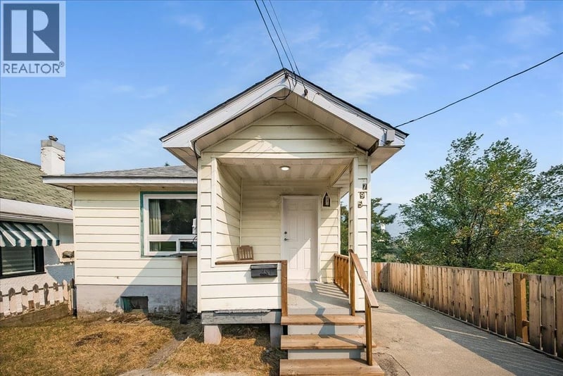 795 Binns Street, Trail, British Columbia, V1R3G6, Trail, British Columbia — photo 1 of 5