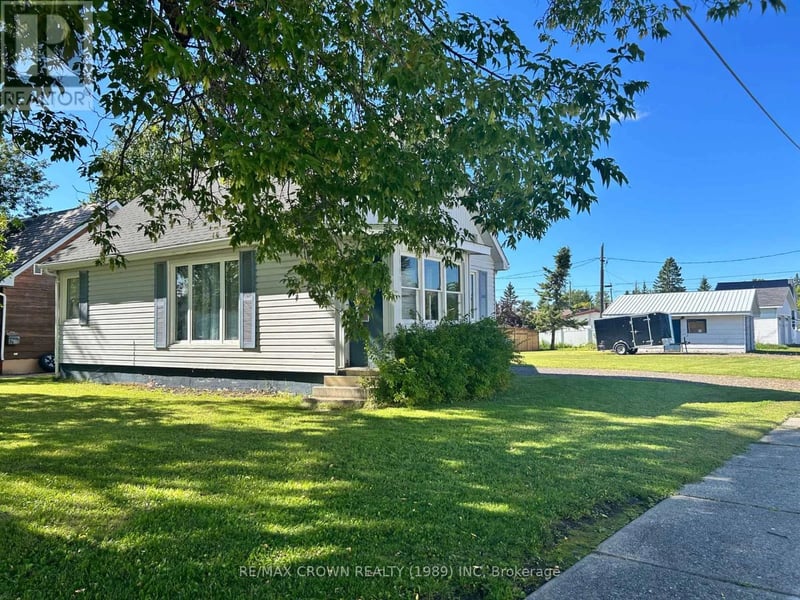 85 Dominion Avenue, Kapuskasing, Ontario, P5N1P3, Kapuskasing, Ontario — photo 1 of 5