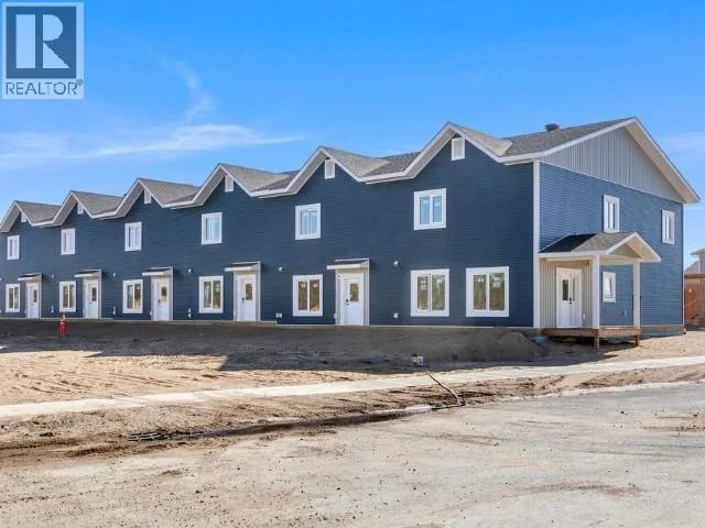 11-275 OLIVE MAY WAY, Whitehorse, Yukon, Y1A0W4, Whitehorse, Yukon — photo 1 of 5