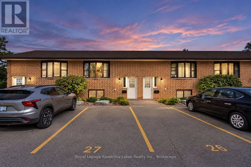 #27 115 Mary Street West, Kawartha Lakes (Lindsay), Ontario, K9V2N7, Kawartha Lakes (Lindsay), Ontario — photo 1 of 5