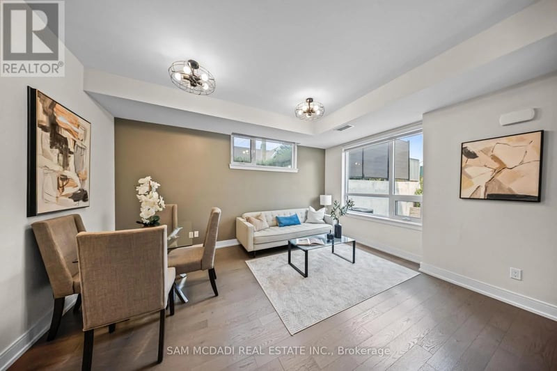 #1 670 Atwater Avenue, Mississauga (Mineola), Ontario, L5G0B6, Mississauga (Mineola), Ontario — photo 1 of 5