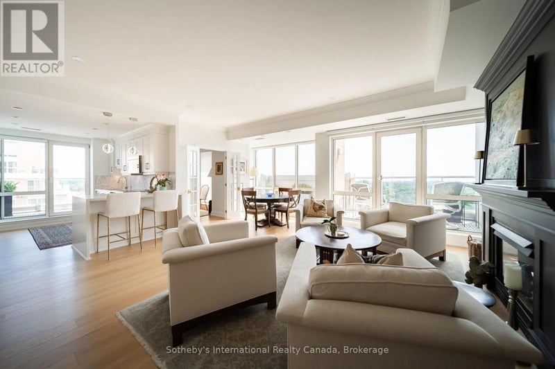 #901 50 Old Mill Road, Oakville (OO Old Oakville), Ontario, L6J7W1, Oakville (OO Old Oakville), Ontario — photo 1 of 5