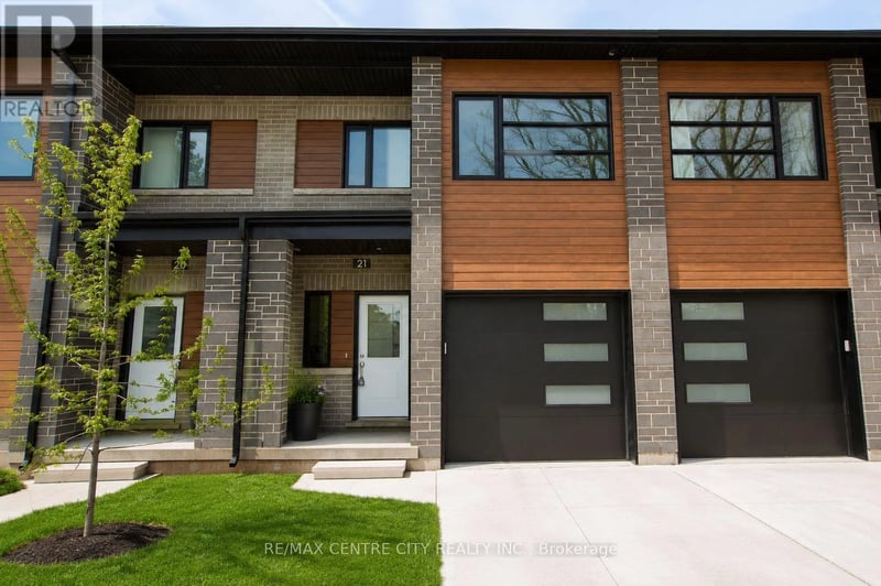 #21 275 JAMES Street, St. Marys, Ontario, N4X0C2, St. Marys, Ontario — photo 1 of 5