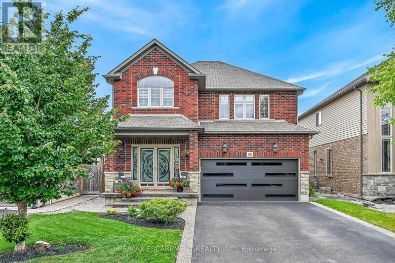 68 GARINGER Crescent, Hamilton (Binbrook), Ontario, L0R1C0, Hamilton (Binbrook), Ontario — photo 1 of 5