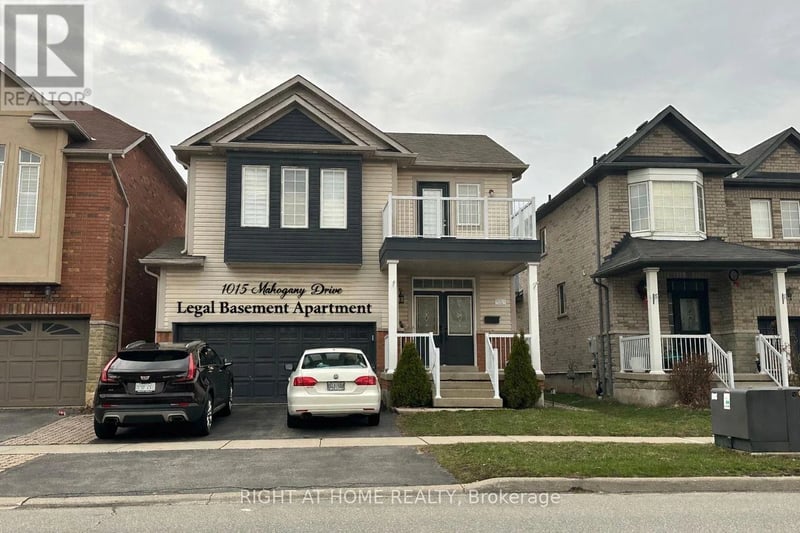 1015 Mccuaig Drive, Milton (CL Clarke), Ontario, L9T6S4, Milton (CL Clarke), Ontario — photo 1 of 5