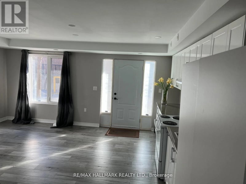 3029 Finch Avenue West, Toronto (Humbermede), Ontario, M9M0A2, Toronto (Humbermede), Ontario — photo 1 of 5