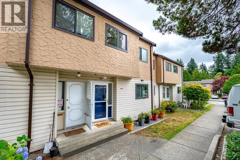 #119 511 GATENSBURY Street, Coquitlam, British Columbia, V3J5E7, Coquitlam, British Columbia — photo 1 of 5