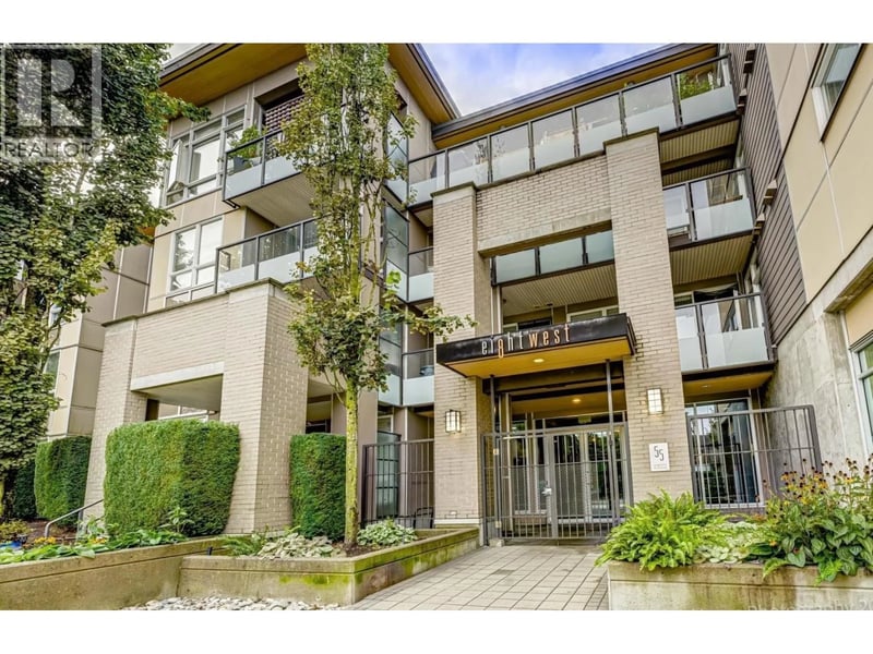 #420 55 EIGHTH Avenue, New Westminster, British Columbia, V3L0E8, New Westminster, British Columbia — photo 1 of 5