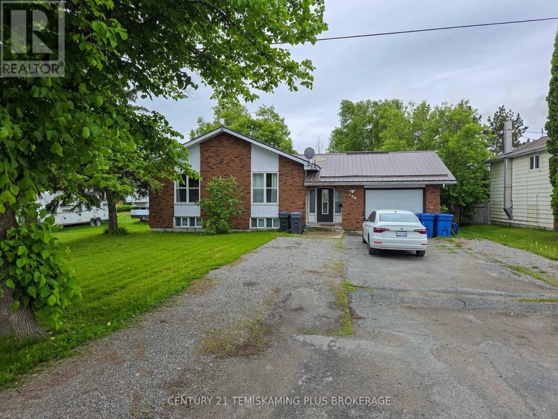 126 Fourth Avenue, Englehart, Ontario, P0J1H0, Englehart, Ontario — photo 1 of 5