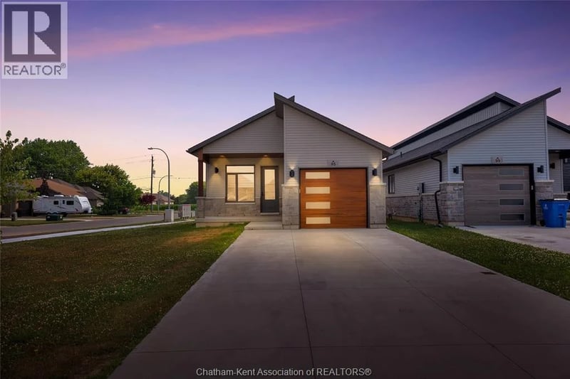 95 IRONWOOD Trail, Chatham, Ontario, N7M0A5, Chatham, Ontario — photo 1 of 5