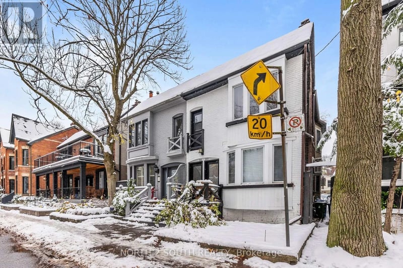 #Upper 161 Marlborough Place, Toronto (Annex), Ontario, M5R3J5, Toronto (Annex), Ontario — photo 1 of 5