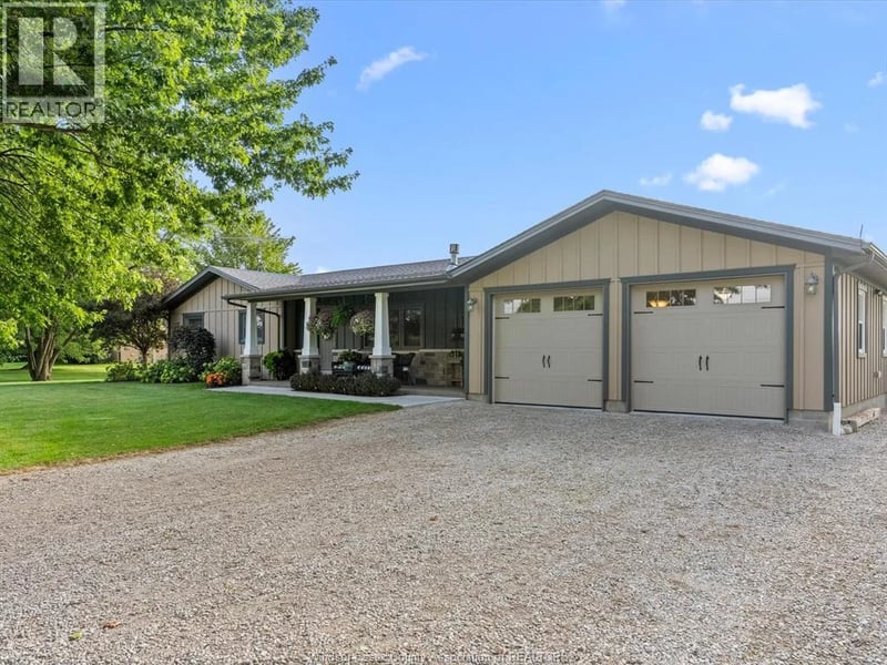 1976 LAKESHORE ROAD 123, Lakeshore, Ontario, N0R1V0, Lakeshore, Ontario — photo 1 of 5