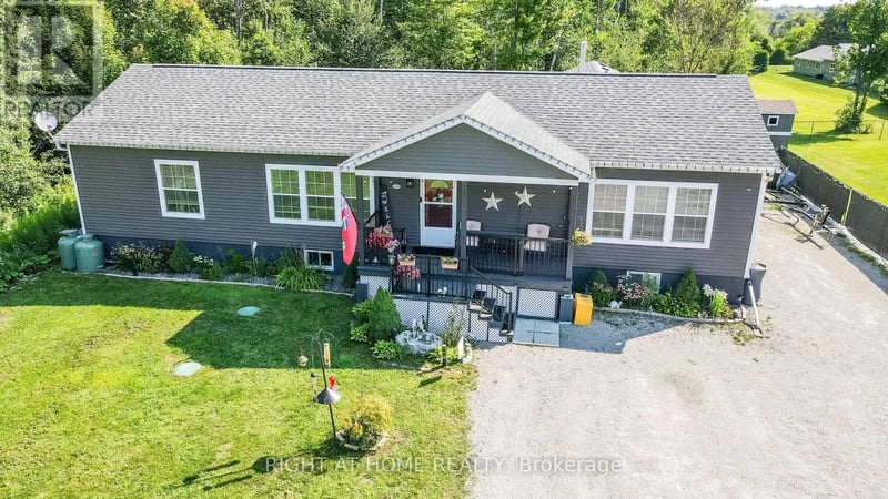 13009 County Road 16 Drive, Tay (Waubaushene), Ontario, L0K2C0, Tay (Waubaushene), Ontario — photo 1 of 5