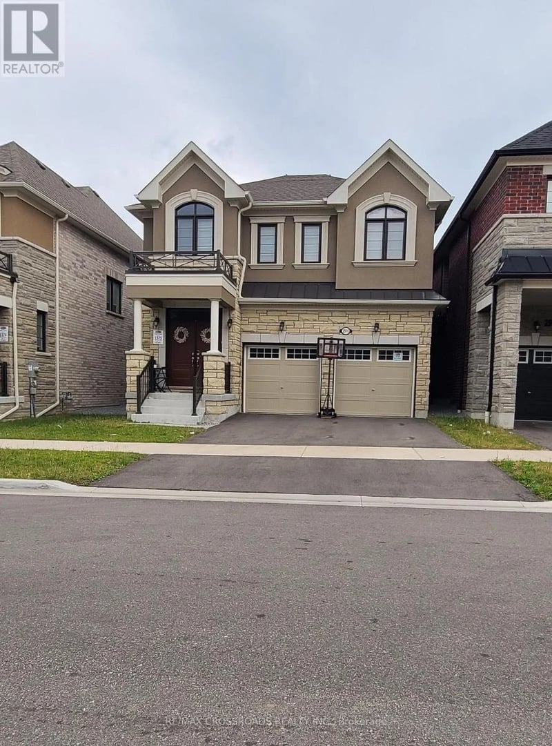 2916 Scotch Pine Lane, Pickering, Ontario, L1X0N9, Pickering, Ontario — photo 1 of 5