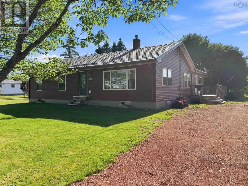 119 Pier Road, Parrsboro, Nova Scotia, B0M1S0, Parrsboro, Nova Scotia — photo 1 of 5