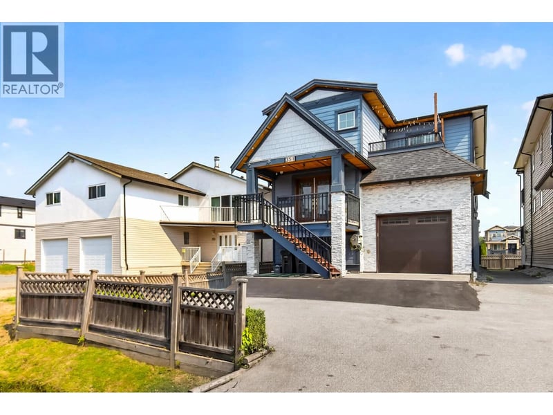 351 PEMBINA Street, New Westminster, British Columbia, V3M5J5, New Westminster, British Columbia — photo 1 of 5