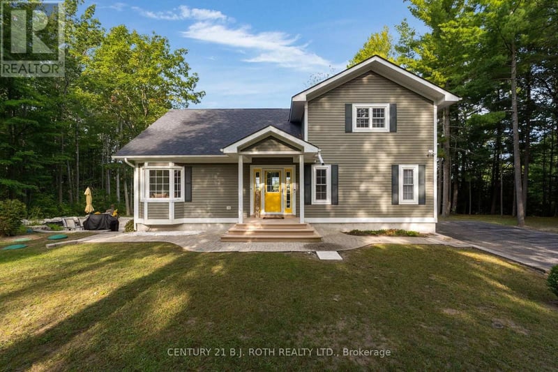 2710 Portage Trail, Springwater, Ontario, L9X0J3, Springwater, Ontario — photo 1 of 5