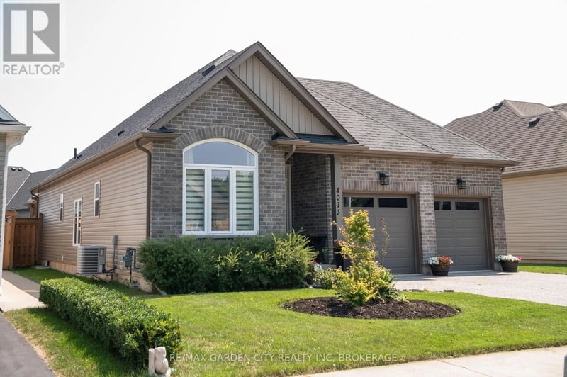 4073 Village Creek Drive, Fort Erie (Stevensville), Ontario, L0S1S0, Fort Erie (Stevensville), Ontario — photo 1 of 5