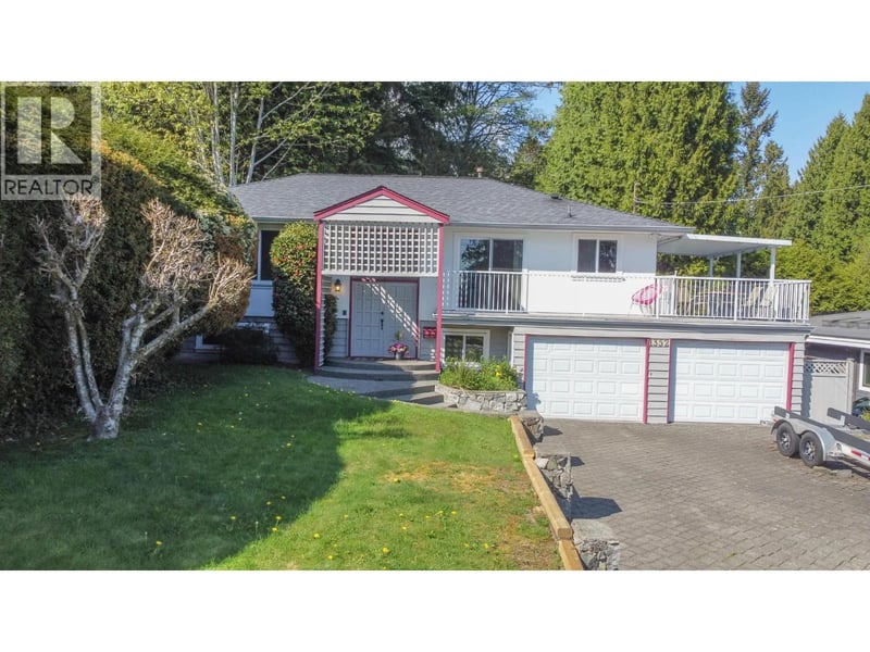 1352 16TH Street, North Vancouver, British Columbia, V7J1L4, North Vancouver, British Columbia — photo 1 of 5