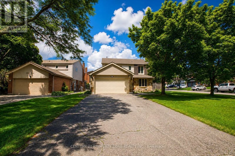 27 Madrid Crescent North, Brampton (Central Park), Ontario, L6S2X5, Brampton (Central Park), Ontario — photo 1 of 5