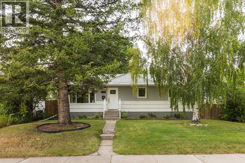 1124 28A Street South, Lethbridge, Alberta, T1K2W7, Lethbridge, Alberta — photo 1 of 5