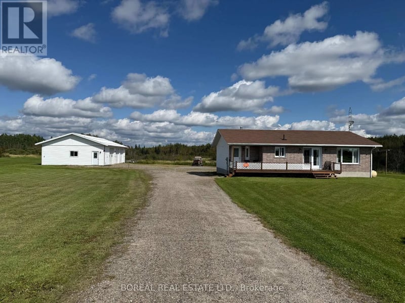 1363 Hwy 652, Cochrane, Ontario, P0L1C0, Cochrane, Ontario — photo 1 of 5