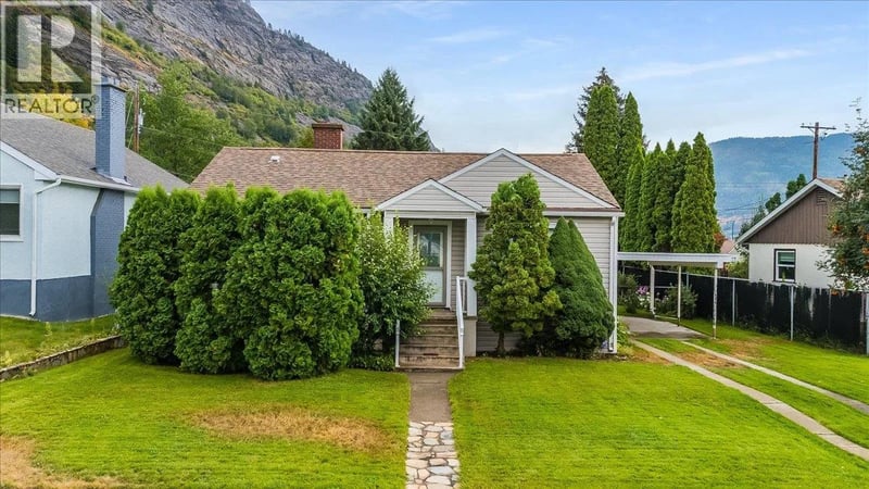 306 Sylvia Crescent, Trail, British Columbia, V1R1A5, Trail, British Columbia — photo 1 of 5