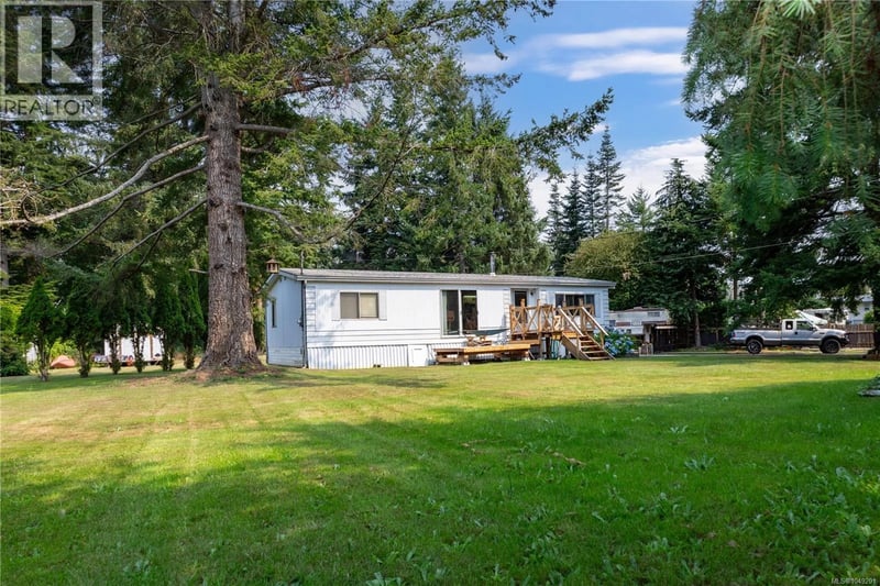 64 Seabreeze Drive, Campbell River, British Columbia, V9H1H8, Campbell River, British Columbia — photo 1 of 5
