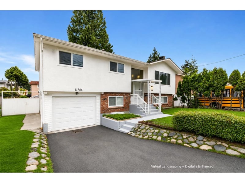 11786 86 Avenue, Delta, British Columbia, V4C2X7, Delta, British Columbia — photo 1 of 5