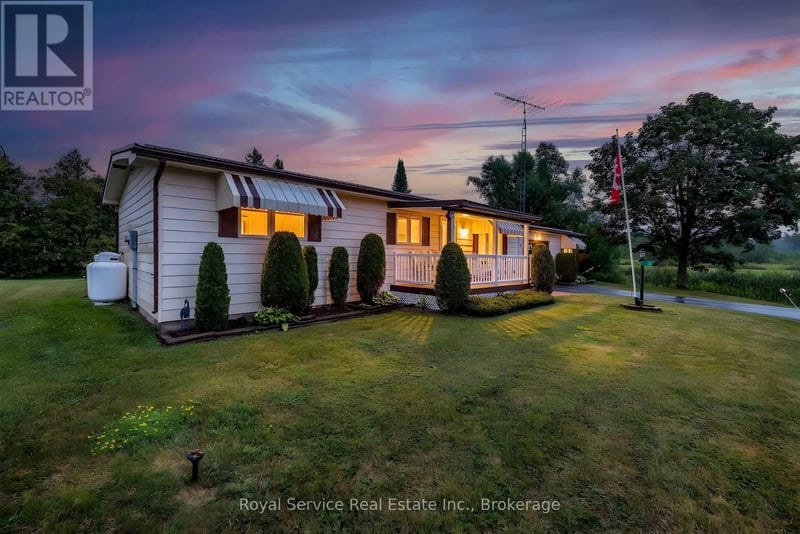 16 Vista Drive, Kawartha Lakes (Lindsay), Ontario, K9V0H7, Kawartha Lakes (Lindsay), Ontario — photo 1 of 5