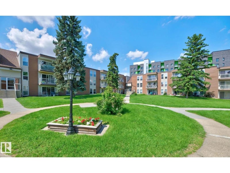 #109 7220 144 AV NW, Edmonton, Alberta, T5C3E4, Edmonton, Alberta — photo 1 of 5
