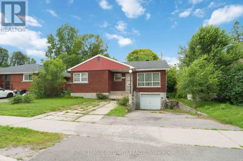 1274 Woodroffe Avenue, Ottawa, Ontario, K2C2T6, Ottawa, Ontario — photo 1 of 5