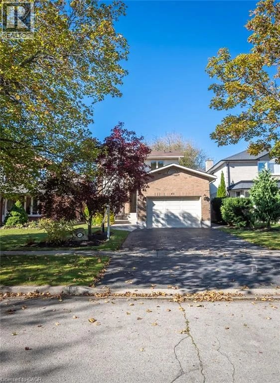 45 NISKA Drive, Waterdown, Ontario, L8B0B5, Waterdown, Ontario — photo 1 of 5