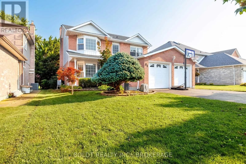 64 Carmine Crescent, St. Catharines (Rykert/Vansickle), Ontario, L2S3M2, St. Catharines (Rykert/Vansickle), Ontario — photo 1 of 5