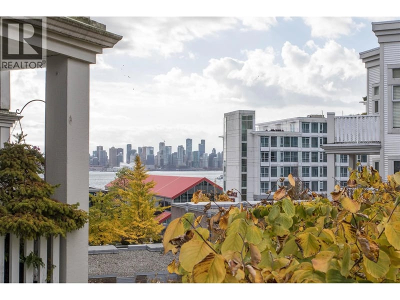 #313 147 1ST Street, North Vancouver, British Columbia, V7L1B2, North Vancouver, British Columbia — photo 1 of 5