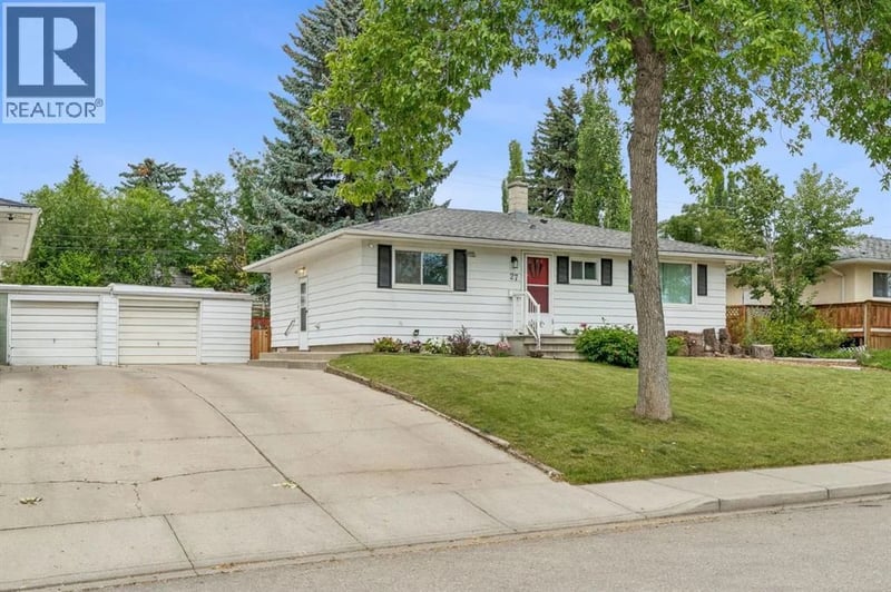 27 Heston Street Northwest, Calgary, Alberta, T2K2C3, Calgary, Alberta — photo 1 of 5