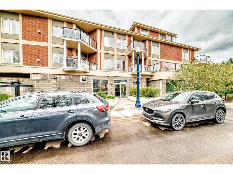 #211 9750 94 ST NW, Edmonton, Alberta, T6C2E3, Edmonton, Alberta — photo 1 of 5